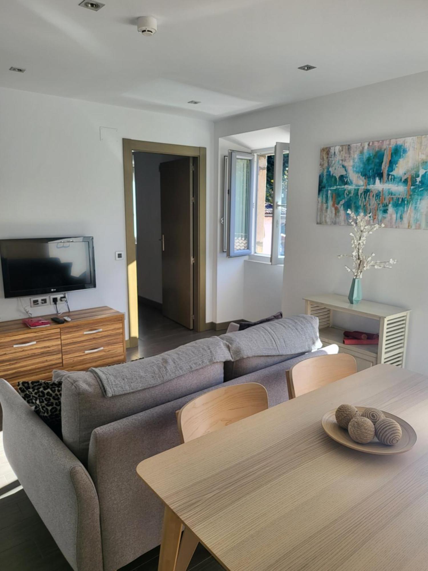 Tresanea Apartamentos Итурен Экстерьер фото