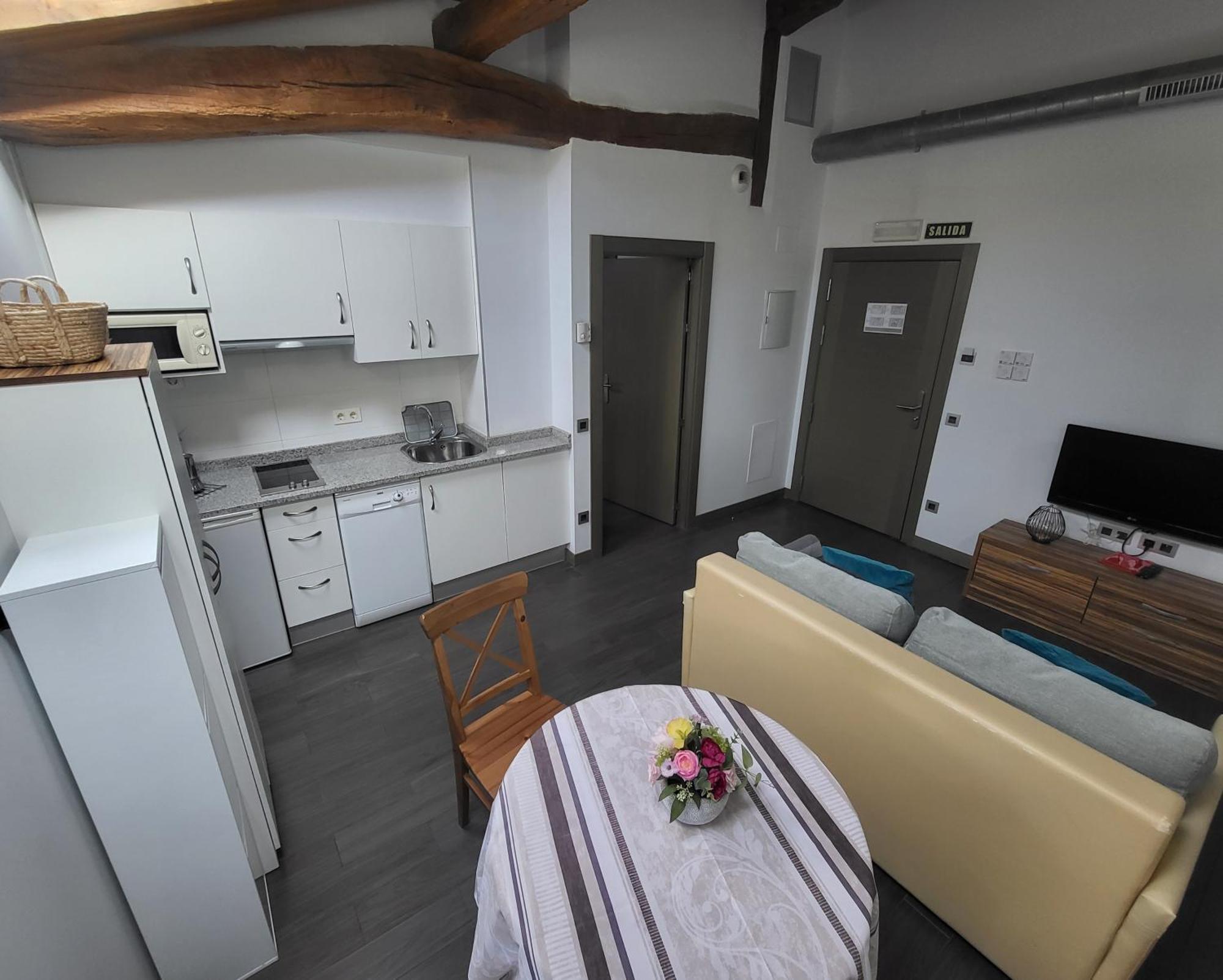 Tresanea Apartamentos Итурен Экстерьер фото