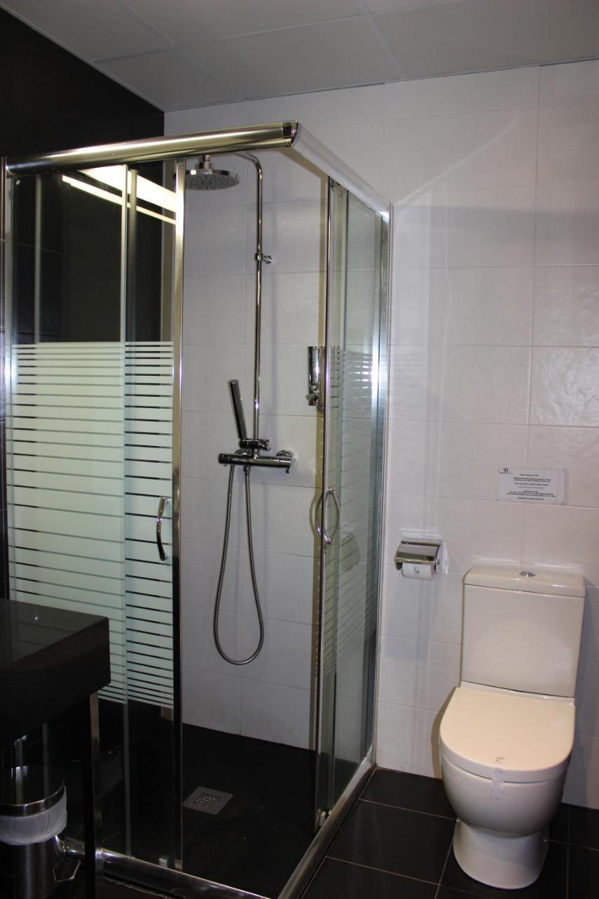 Tresanea Apartamentos Итурен Экстерьер фото